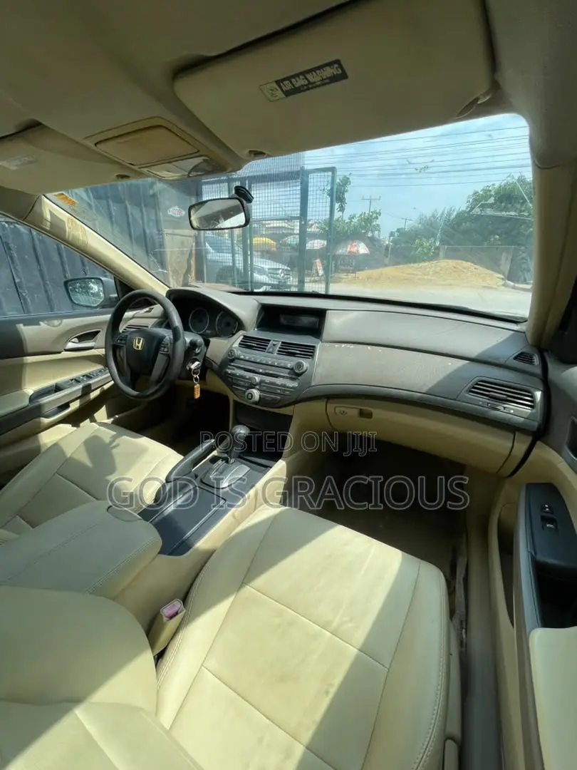 Honda Accord 2009 Gold