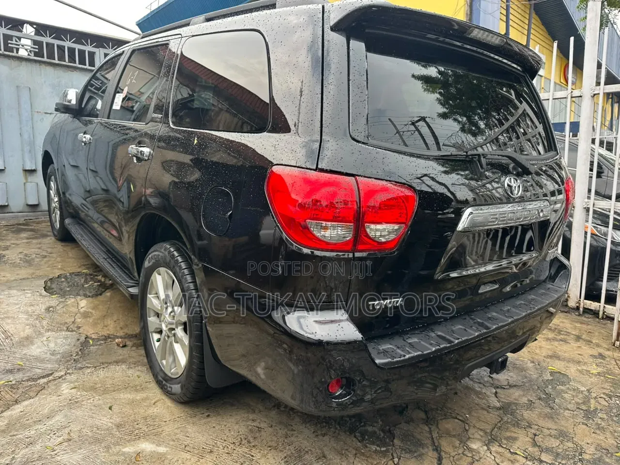 Toyota Sequoia 2012 Black