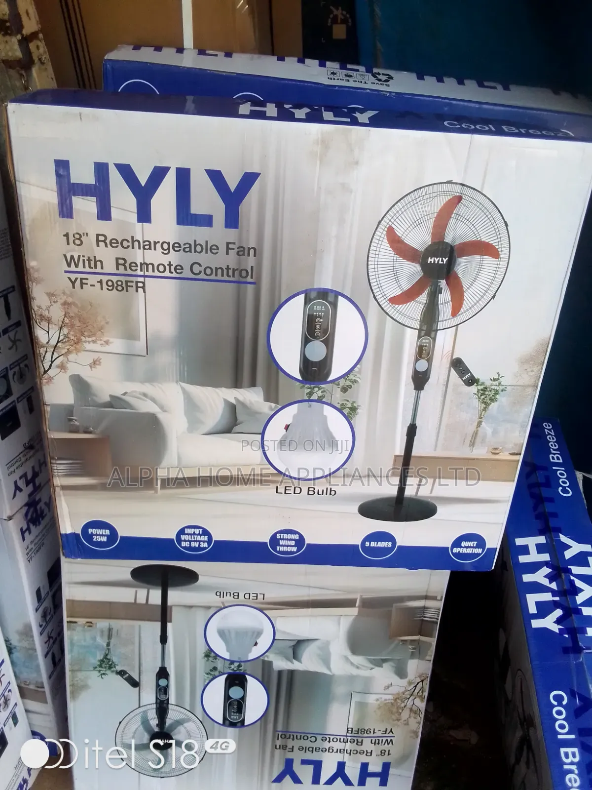 HYLY 18" Rechargeable Fan Black Colour