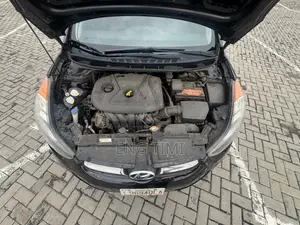 Hyundai Elantra Limited 2012 Black