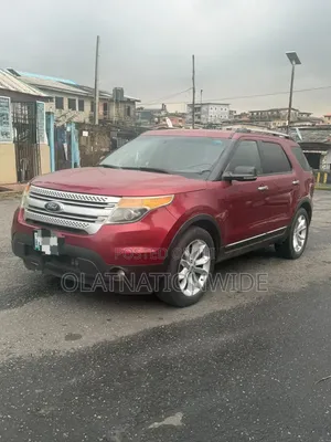 Ford Explorer 2013 Maroon