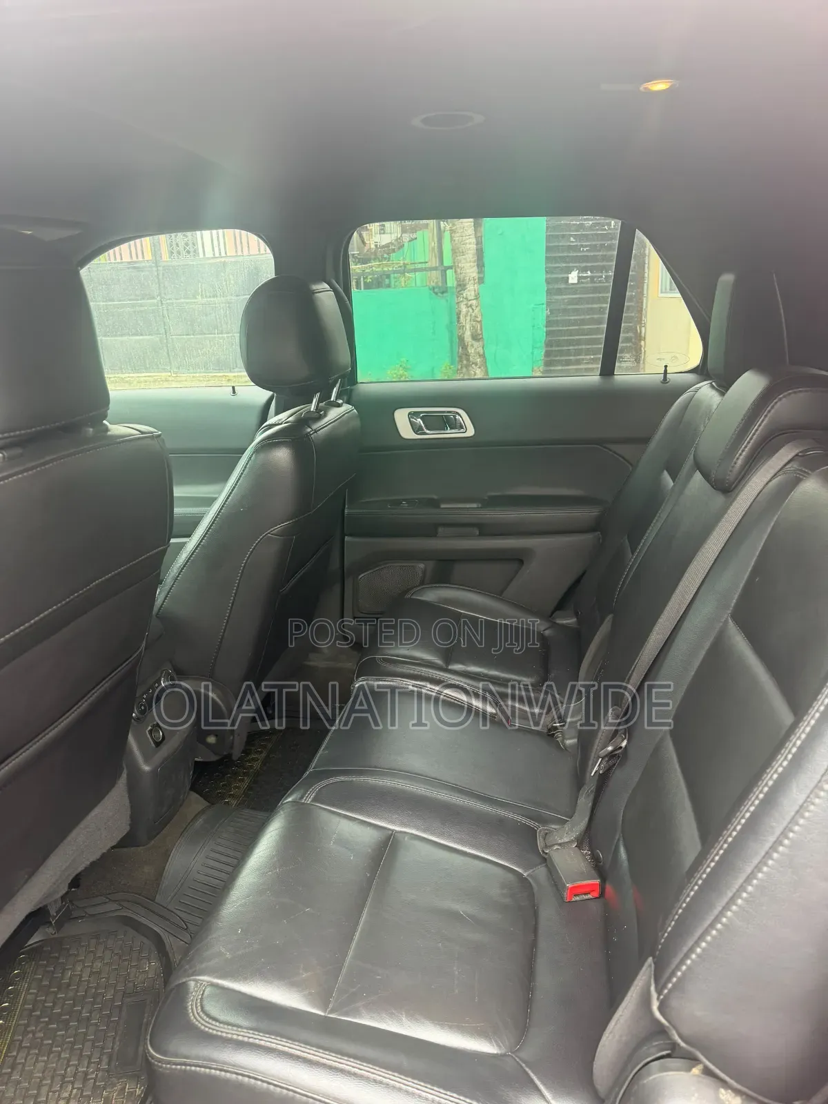 Ford Explorer 2013 Maroon