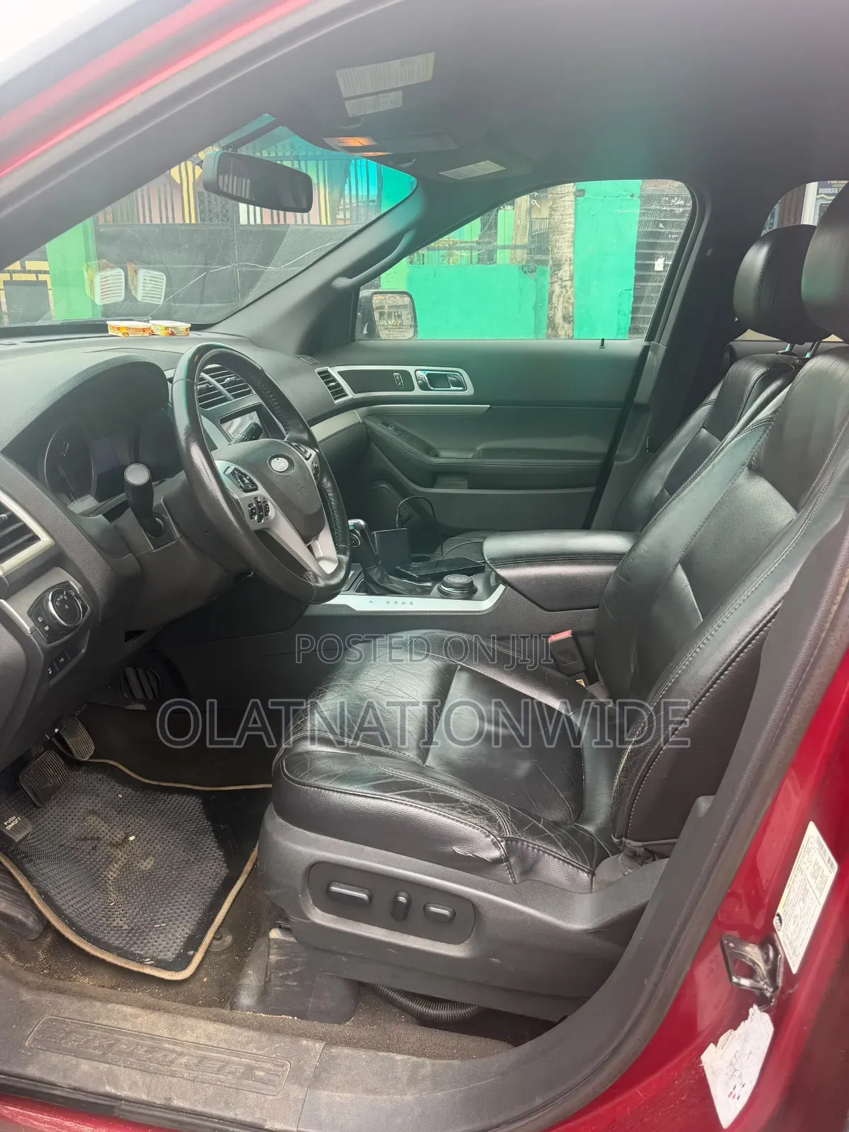 Ford Explorer 2013 Maroon
