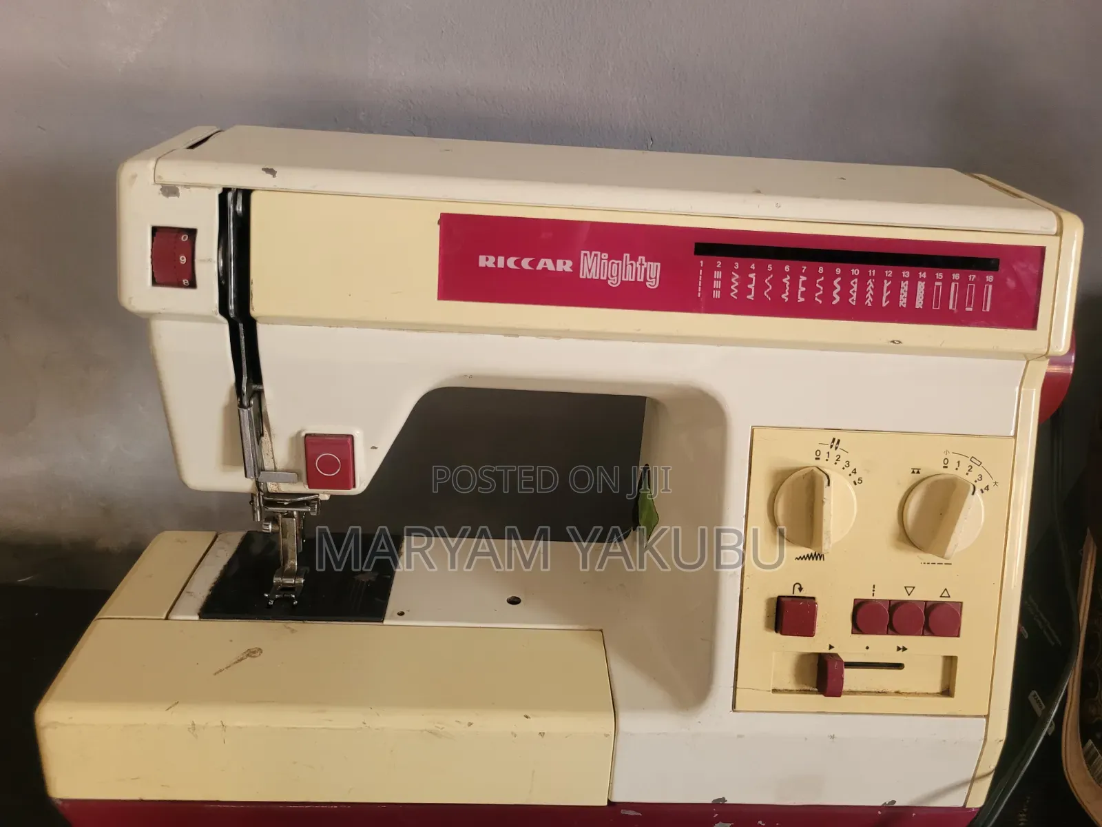 Table Top Sewing Machine
