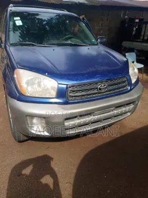 Toyota RAV4 Automatic 2003 Blue