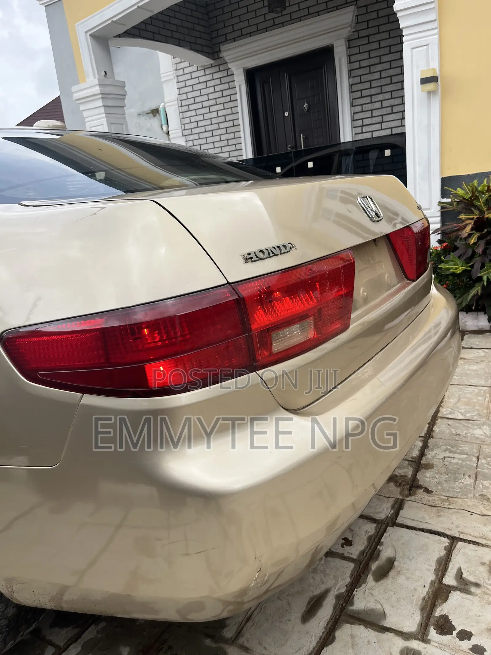 Honda Accord Automatic 2005 Gold