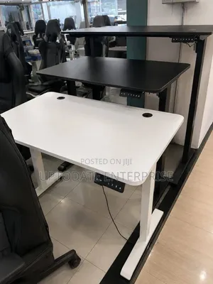 Adjustable Computer Table 1.2meters
