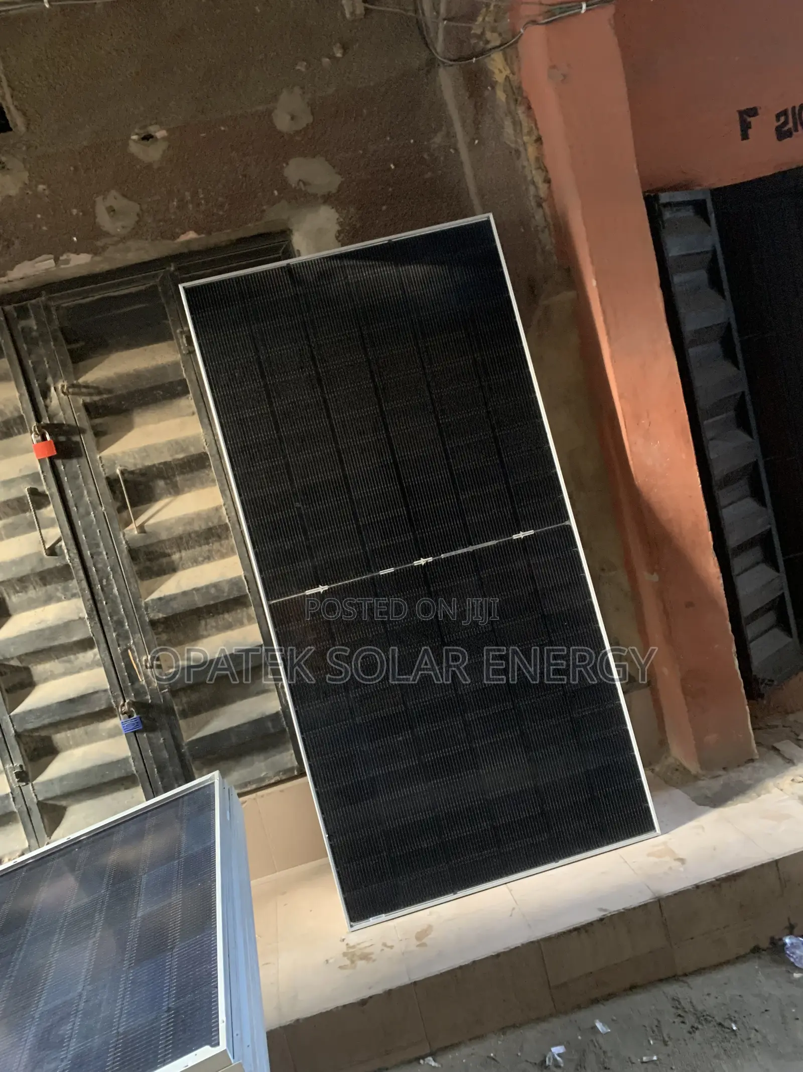 Jinko Solar Panel 600w Available