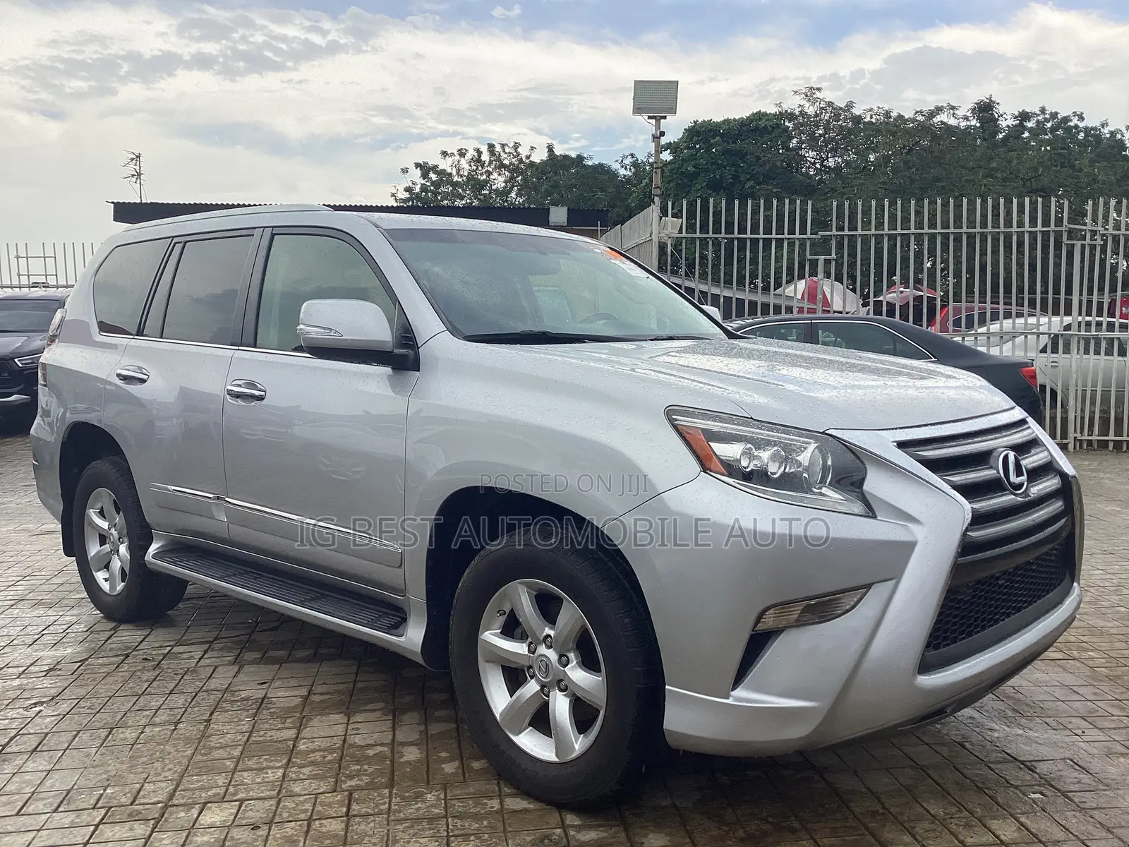 Lexus GX 2014 Silver