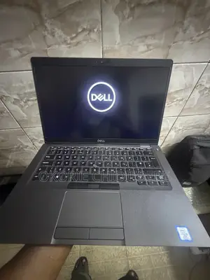 Laptop Dell Latitude 5400 8GB Intel Core i5 SSD 256GB