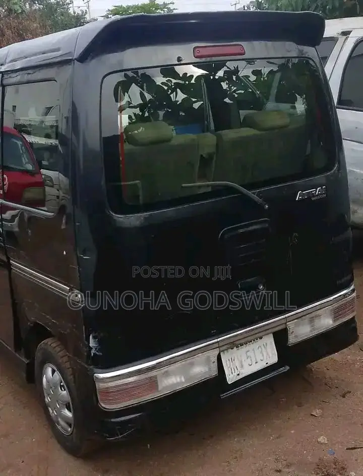 Daihatsu Hijet 2010 Silver