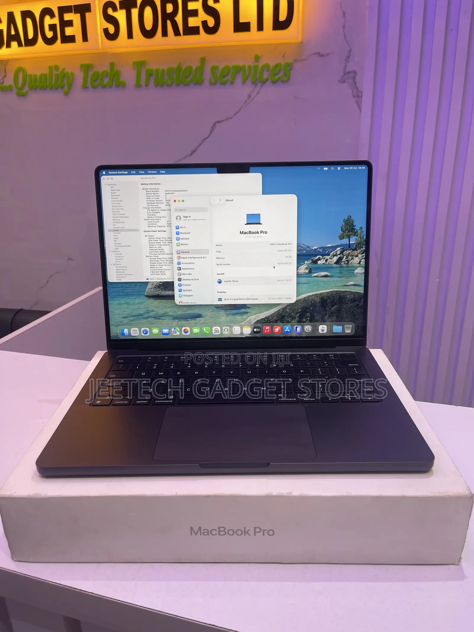 Laptop Apple MacBook Pro 2023 M3 Pro 18GB Apple M3 Pro SSD 512GB