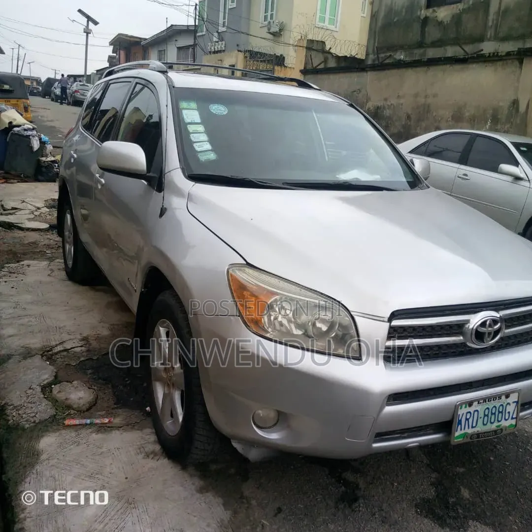 Toyota RAV4 2008 Silver