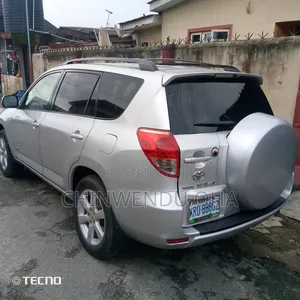 Toyota RAV4 2008 Silver