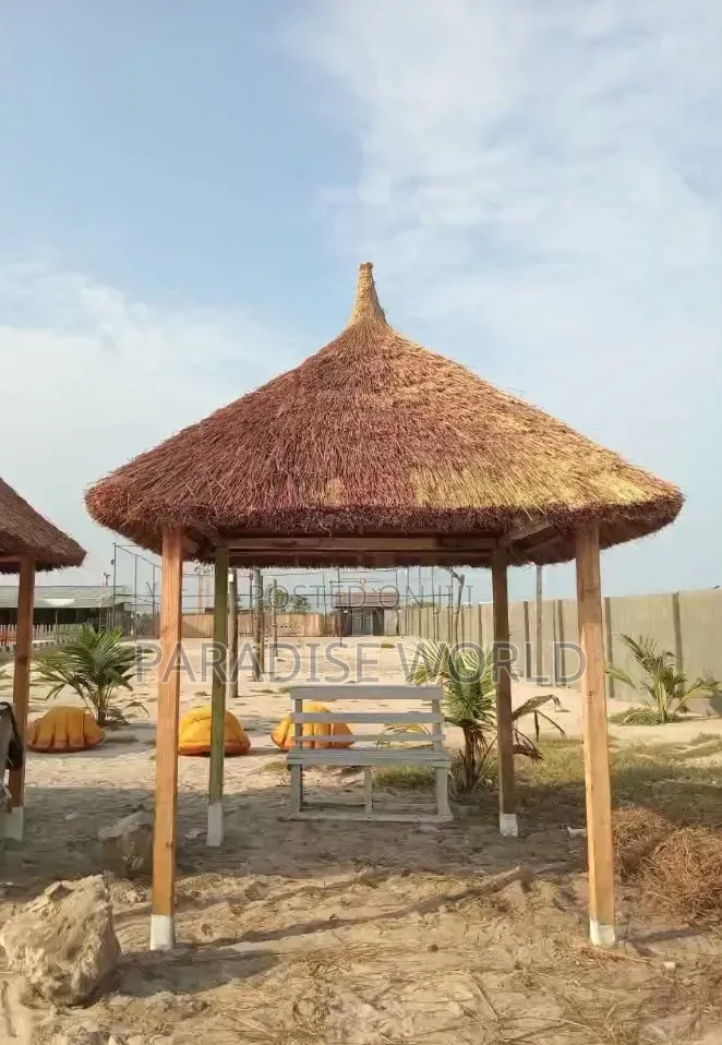 Thatch House, Gazebo