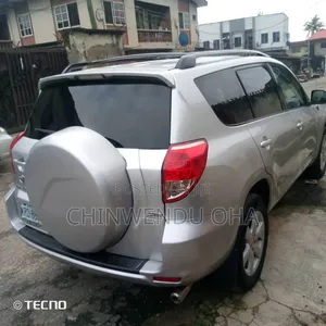 Toyota RAV4 2008 Silver