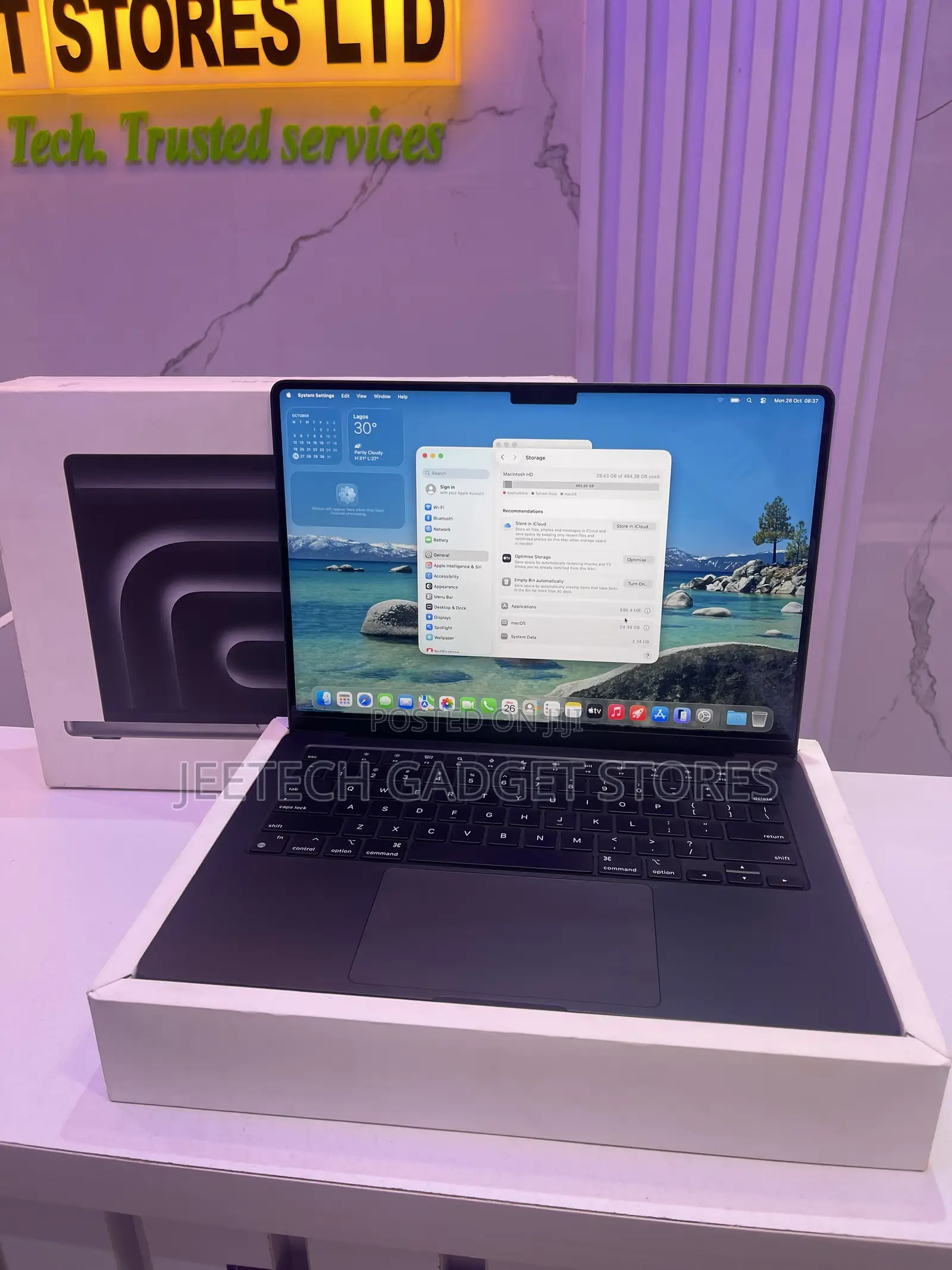 Laptop Apple MacBook Pro 2023 M3 Pro 18GB Apple M3 Pro SSD 512GB