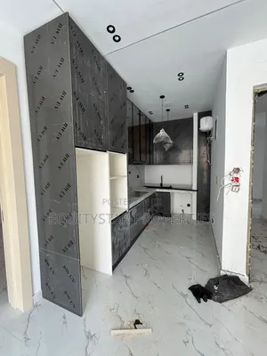 1bdrm Apartment in Lekki Expressway for sale