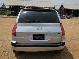 Hyundai Matrix 1.8 Automatic 2006 Silver