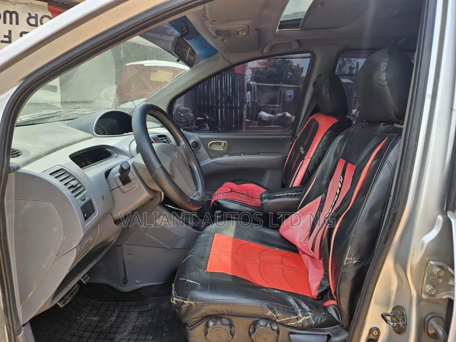 Hyundai Matrix 1.8 Automatic 2006 Silver
