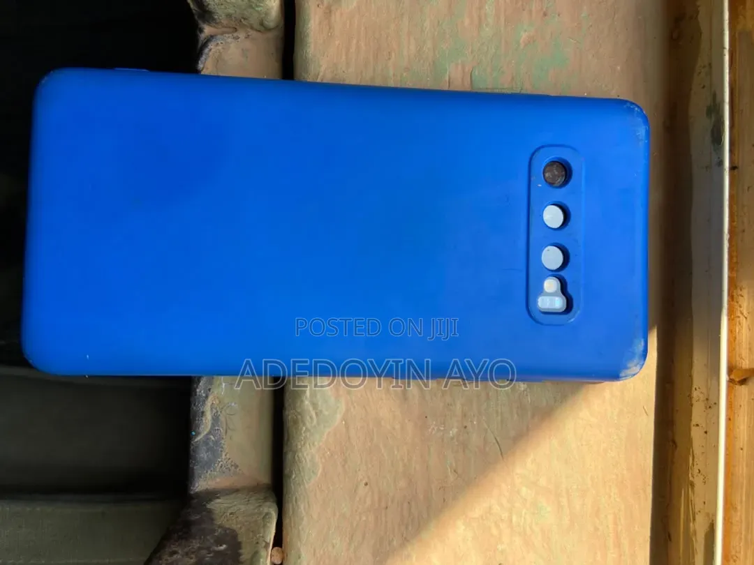 Samsung Galaxy S10 Plus 128 GB Silver