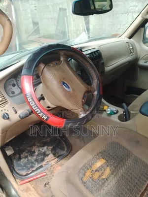 Ford Explorer 2003 Green