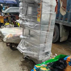 Automatic Pure Water Sachet Packaging Machine (AS1000)