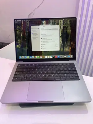 Laptop Apple MacBook Pro 2023 M2 Pro 16GB Apple M2 Ultra SSD 1T