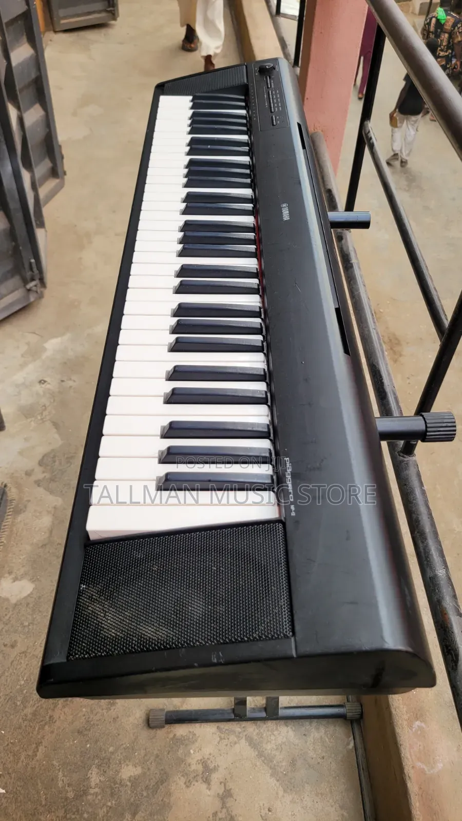 Yamaha Np12
