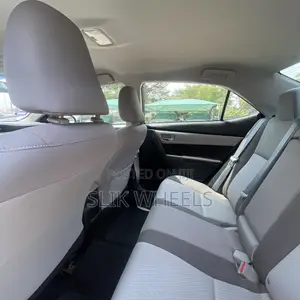 Toyota Corolla 2019 Blue