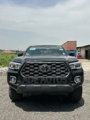 Toyota Tacoma 4dr Double Cab 2016 Black