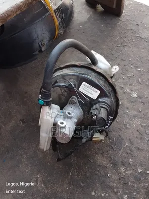 Servo & Master Ford C-Max 2018