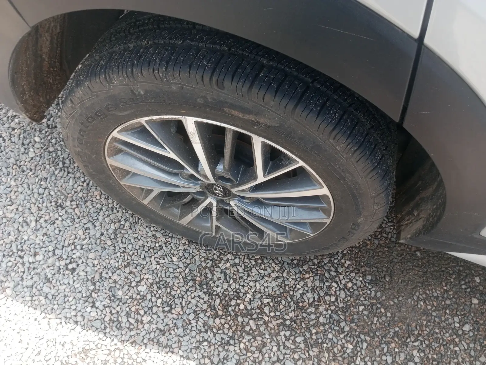 Hyundai Tucson 2019 Silver