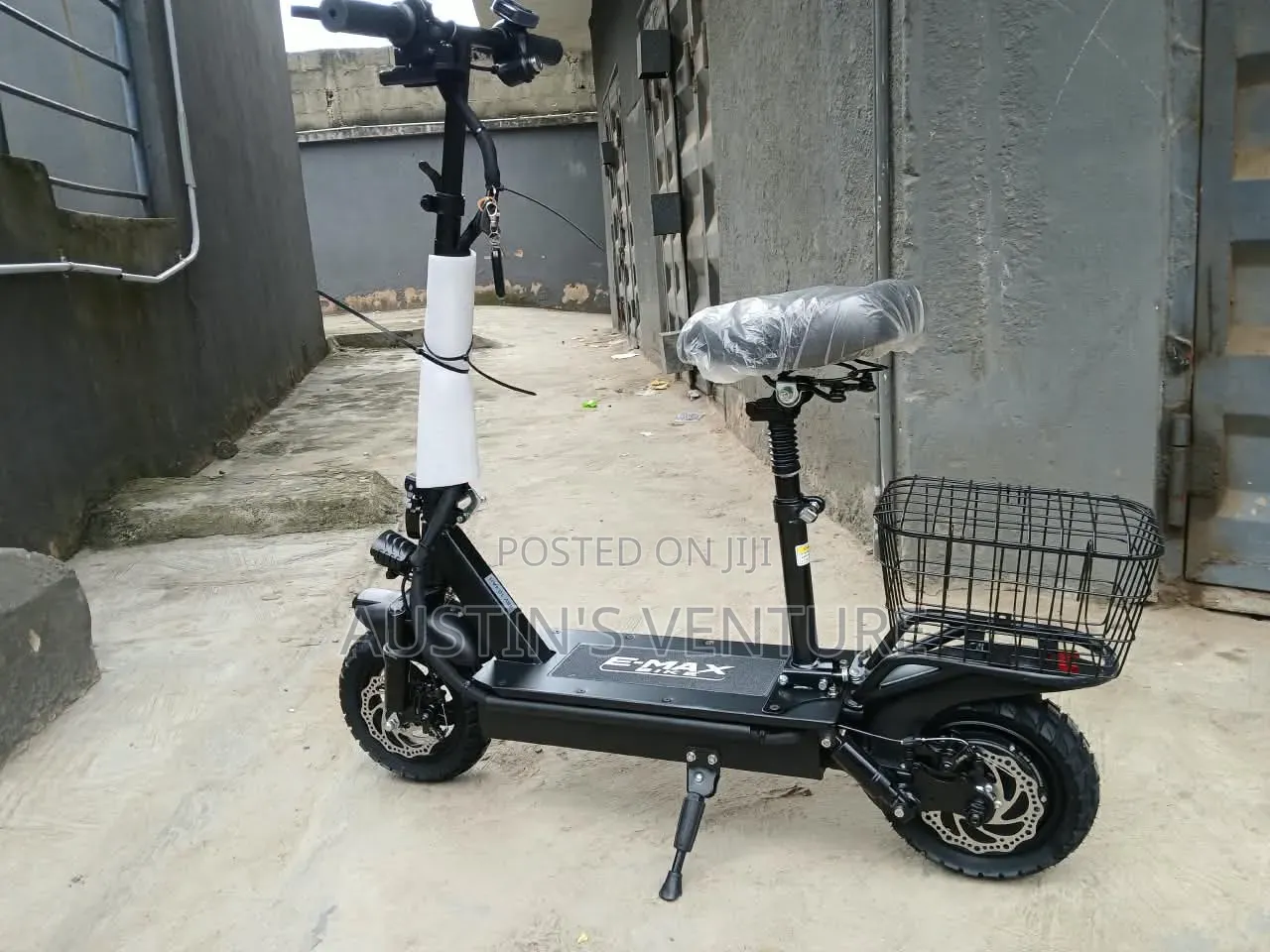 Brand New 48 Volts E Max Electric Scooter