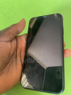 Apple iPhone XR 64 GB Black