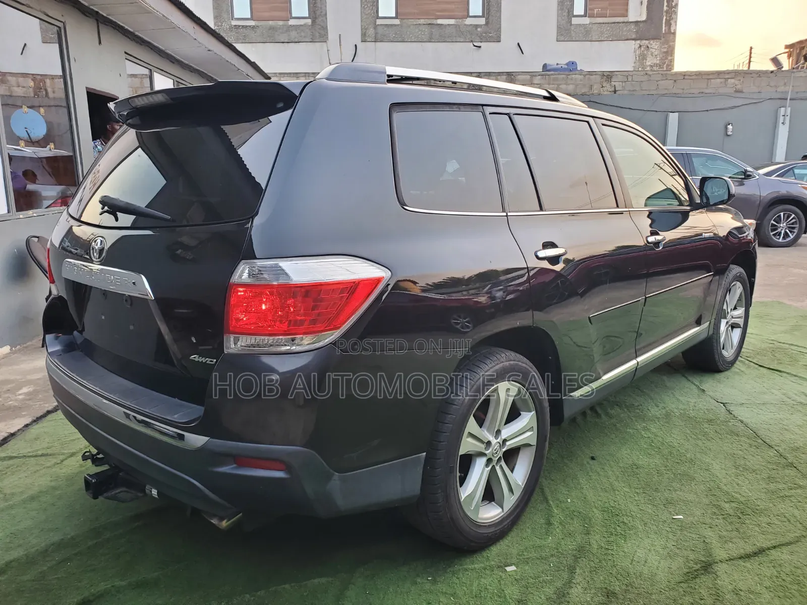 Toyota Highlander Limited 2012 Black