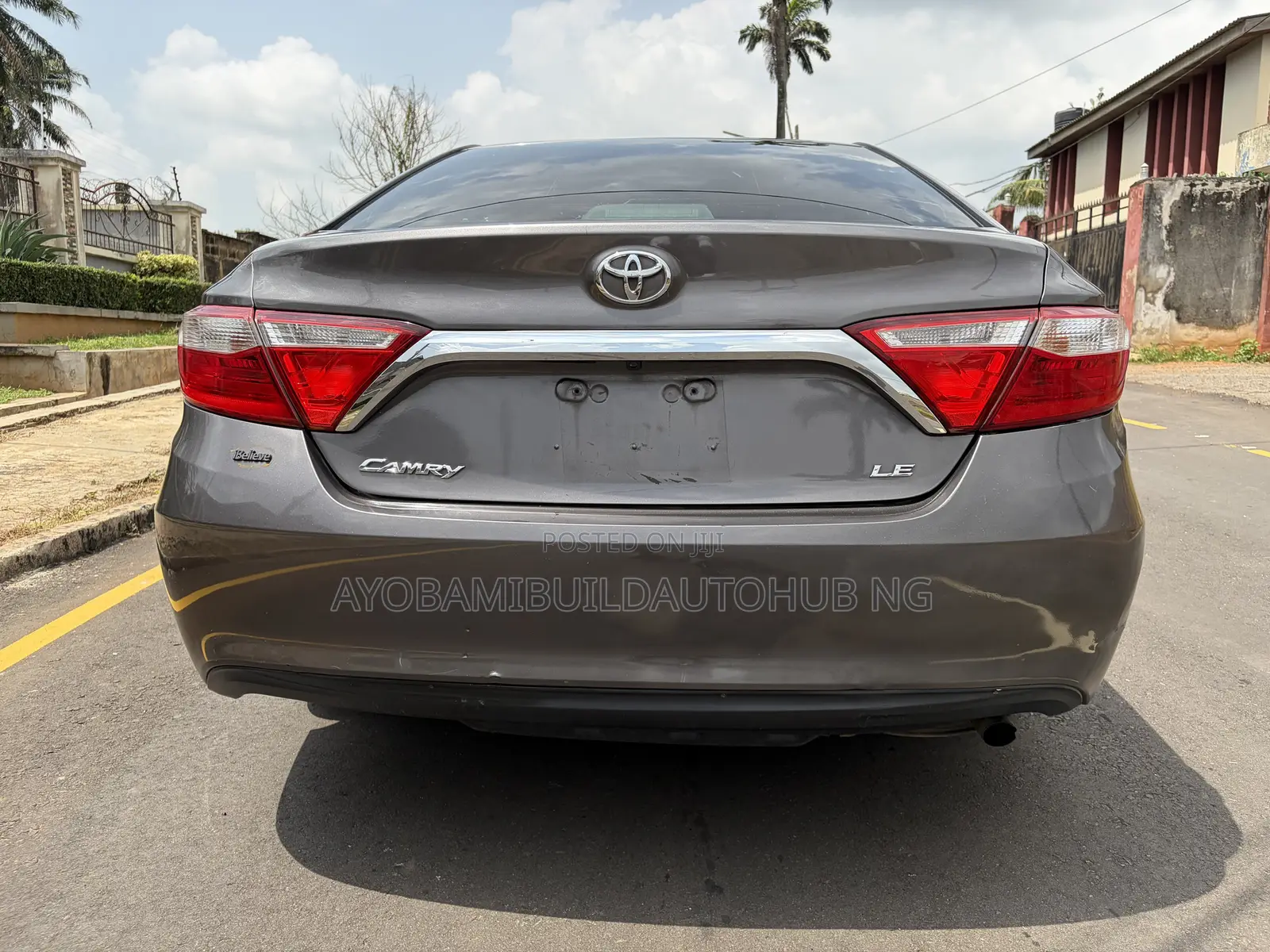 Toyota Camry 2016 Gray