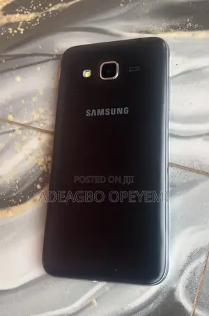Samsung Galaxy J3 16 GB Black