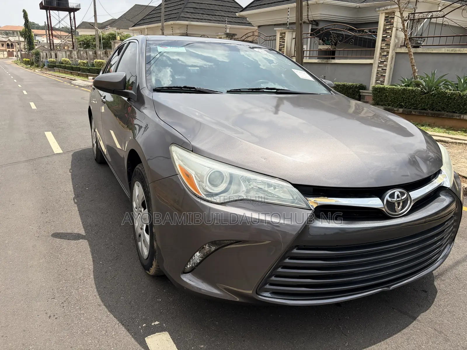 Toyota Camry 2016 Gray
