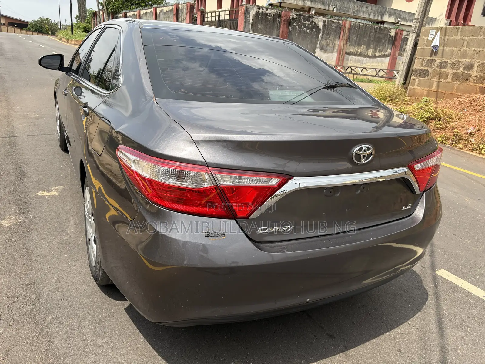 Toyota Camry 2016 Gray