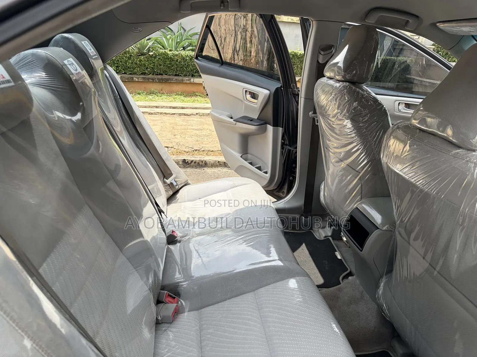 Toyota Camry 2016 Gray