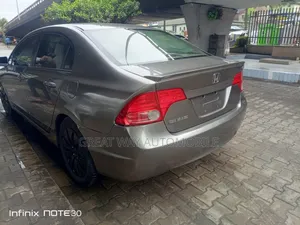 Honda Civic 2007 Gray