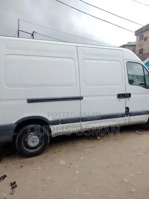 Renault Master 2012 White