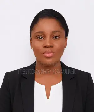 Female Customer Relationship Officer (Real Estate