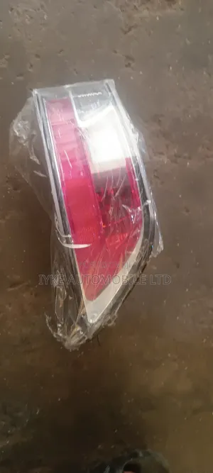 GX 460 Back Bumper Reflector 2017