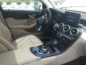 Mercedes-Benz GLC-Class 2017 White