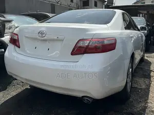 Toyota Camry 3.5 XLE 2008 White