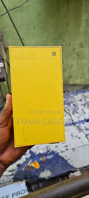 New Realme V20 128 GB Blue