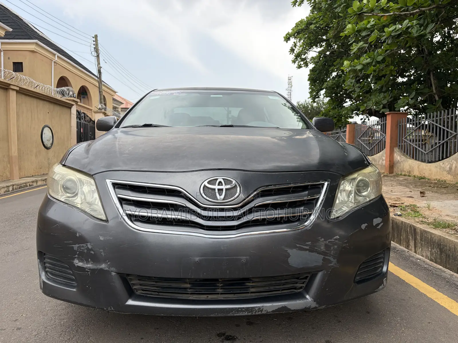 Toyota Camry 2011 Gray