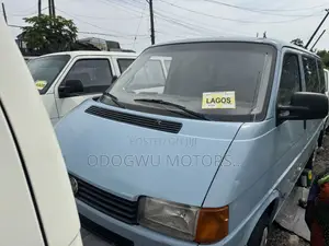Volkswagen Transporter 2004 Blue